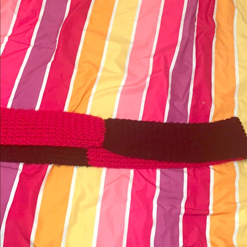 100 % wool two-tone color red n black fit any size